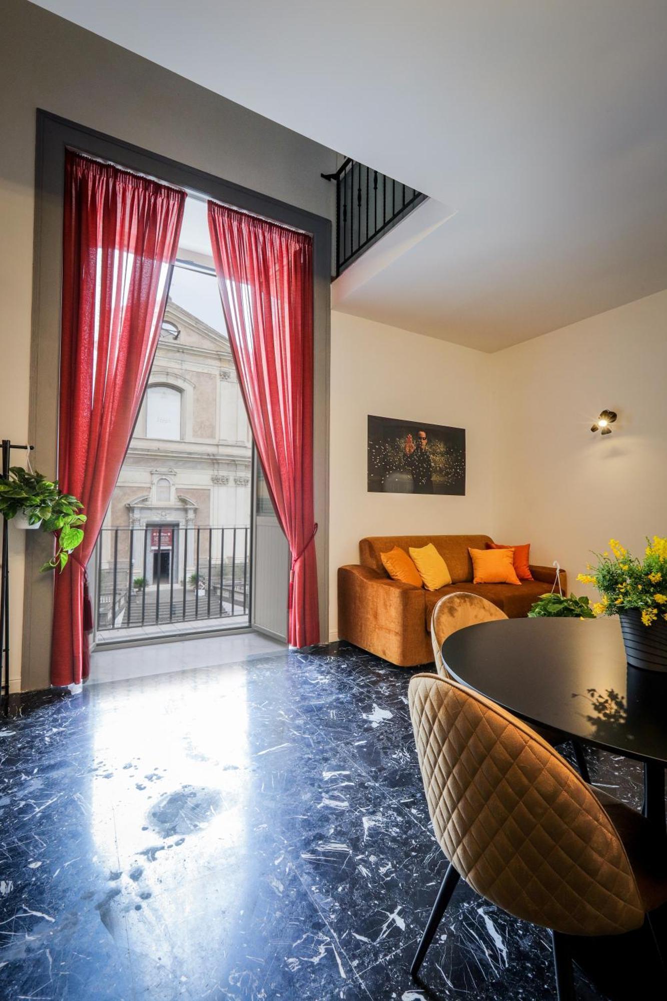 Guest house Movie Naples